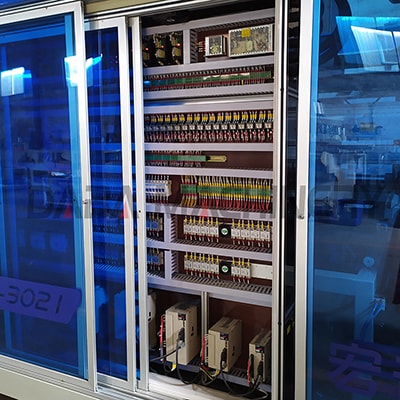 In-Mould Cutting Thermoforming Machine