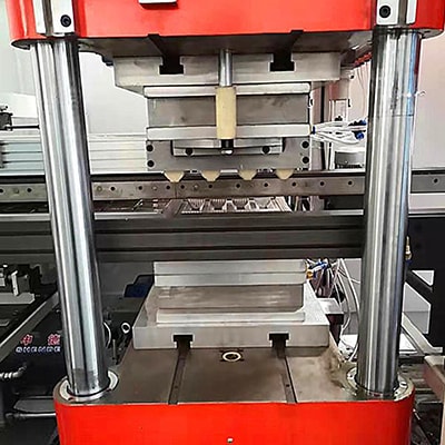 Positive and Negative Pressure Plastic Thermoforming Machine