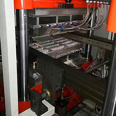 Positive and Negative Pressure Plastic Thermoforming Machine